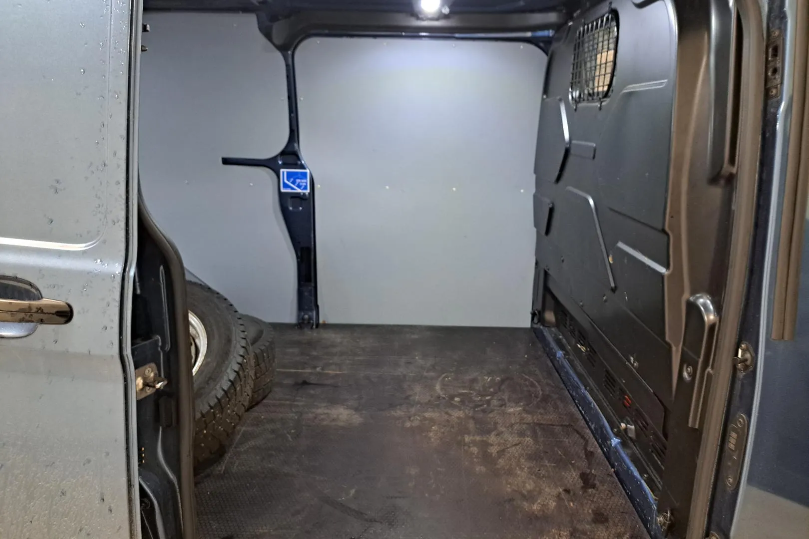 FORD Transit Custom MZB-345 carousel image