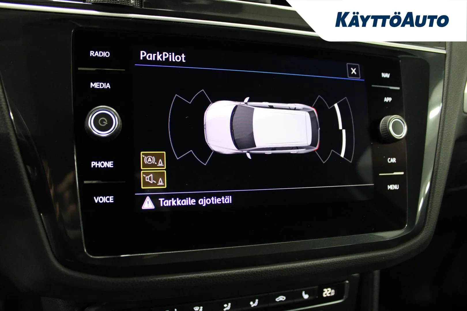 VOLKSWAGEN Tiguan FOM-635 carousel image