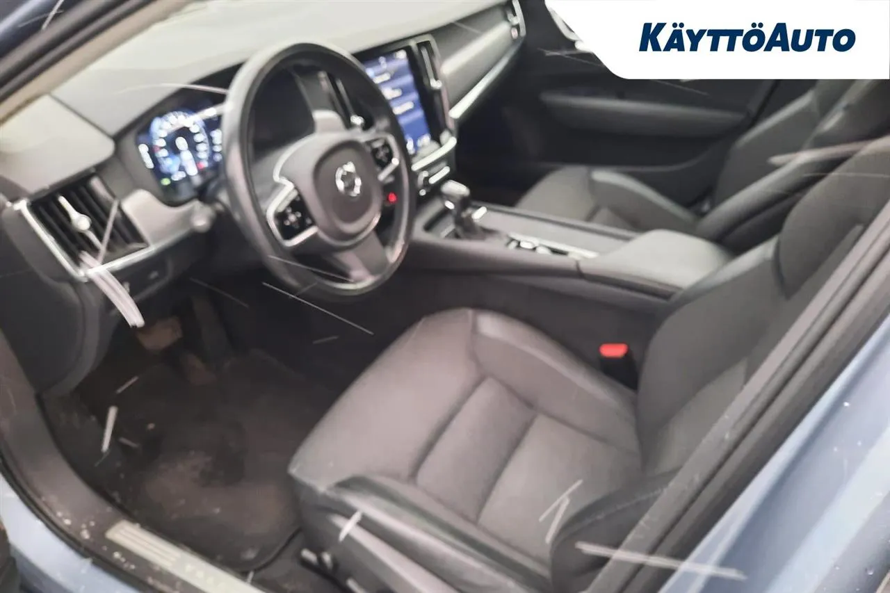 Volvo S90 SMN-915 carousel image