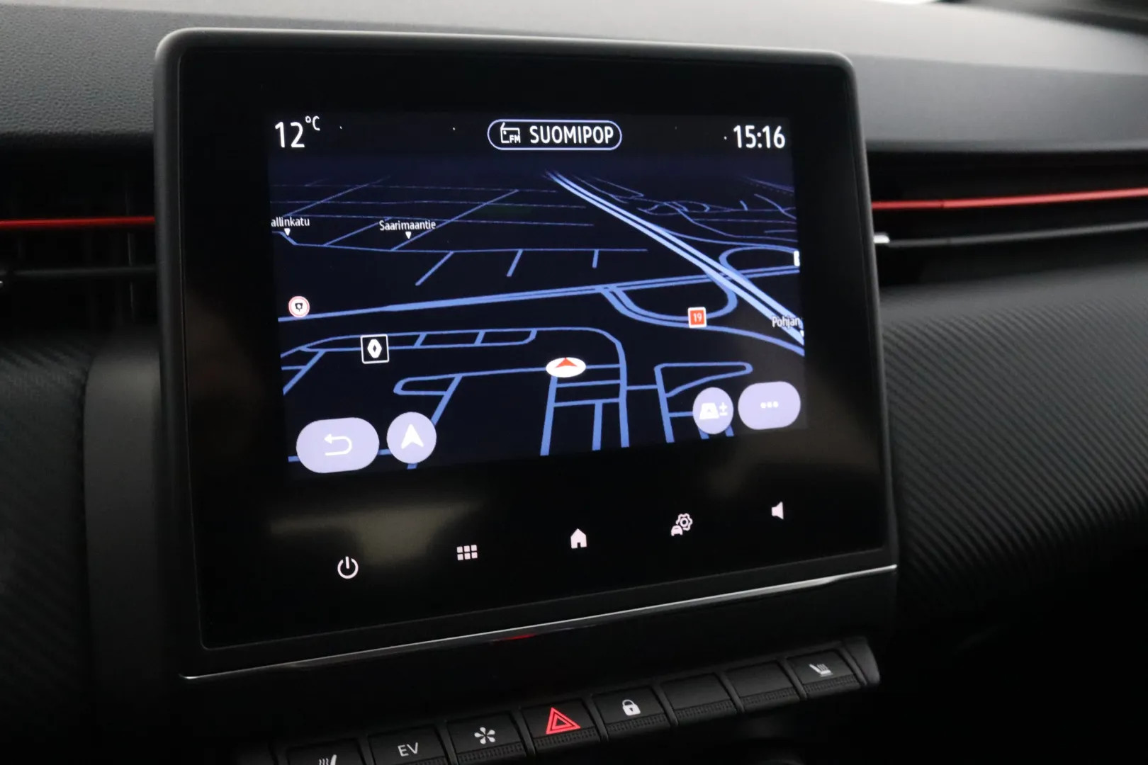 RENAULT Clio JMK-994 carousel image