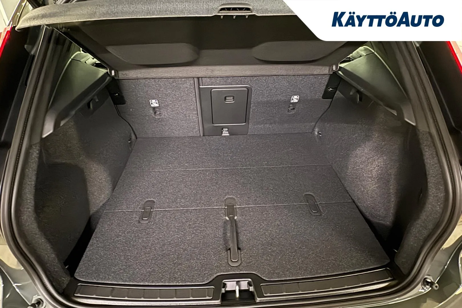 Volvo EX40 FSR-126 carousel image