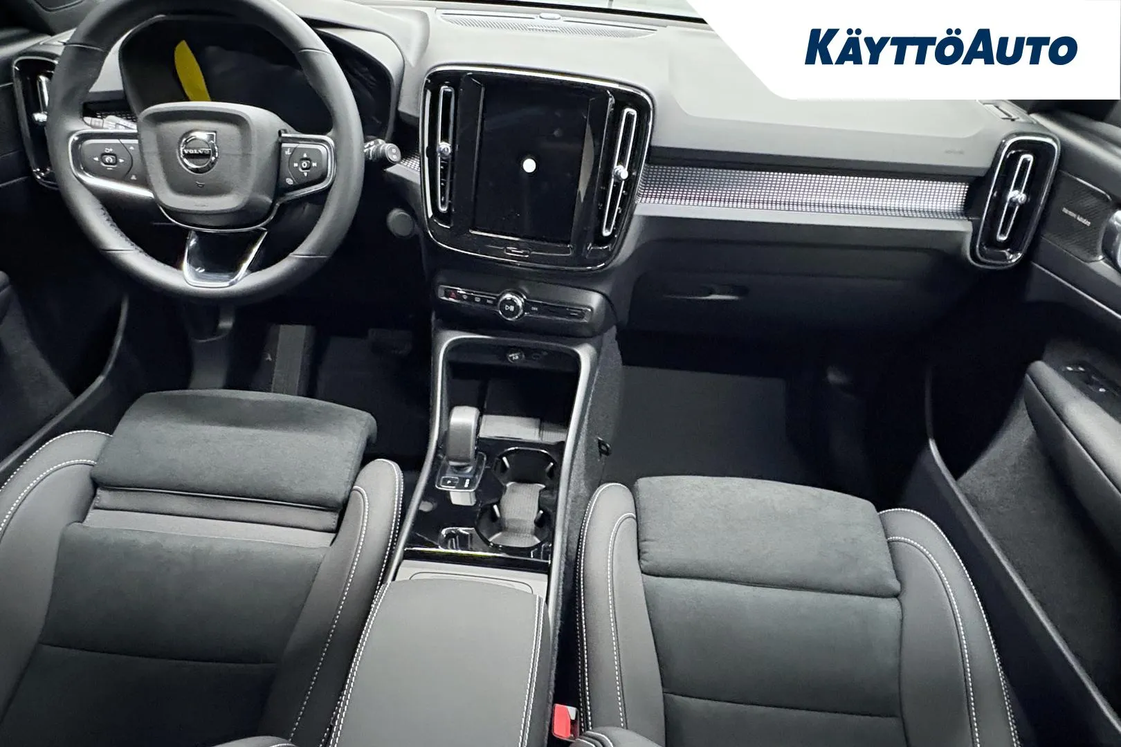 Volvo EX40 LTN-419 carousel image