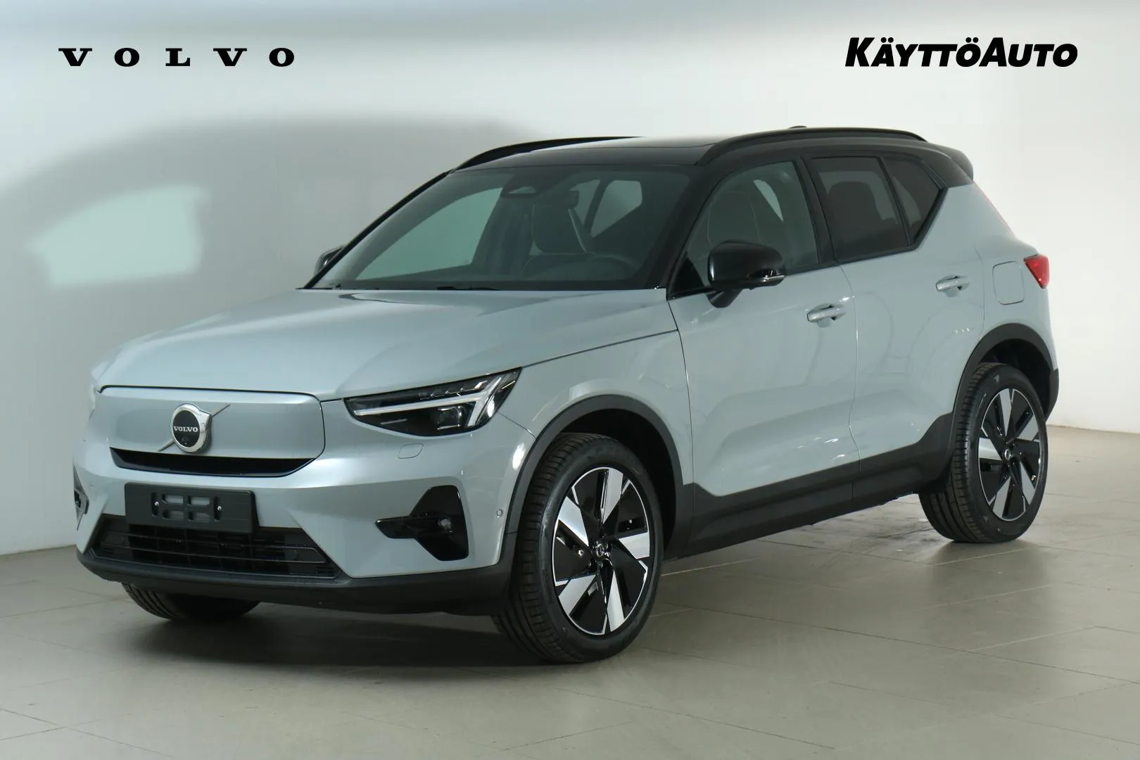 Volvo EX40 LTN-419 carousel image