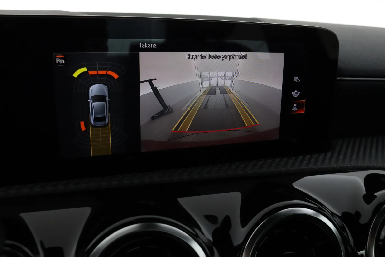 Mercedes-Benz A IZB-519 carousel image