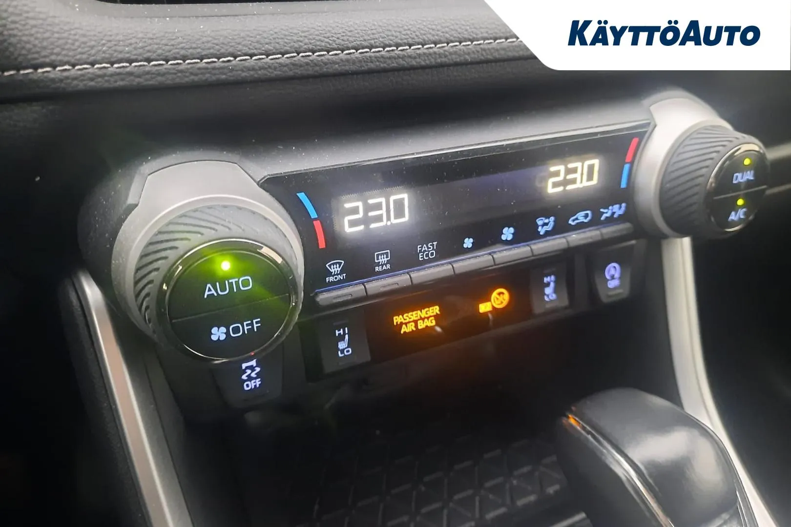 TOYOTA RAV4 NMH-251 carousel image