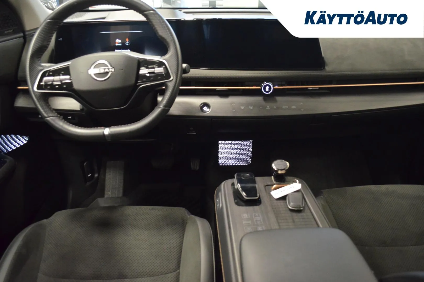 NISSAN Ariya NNF-479 carousel image