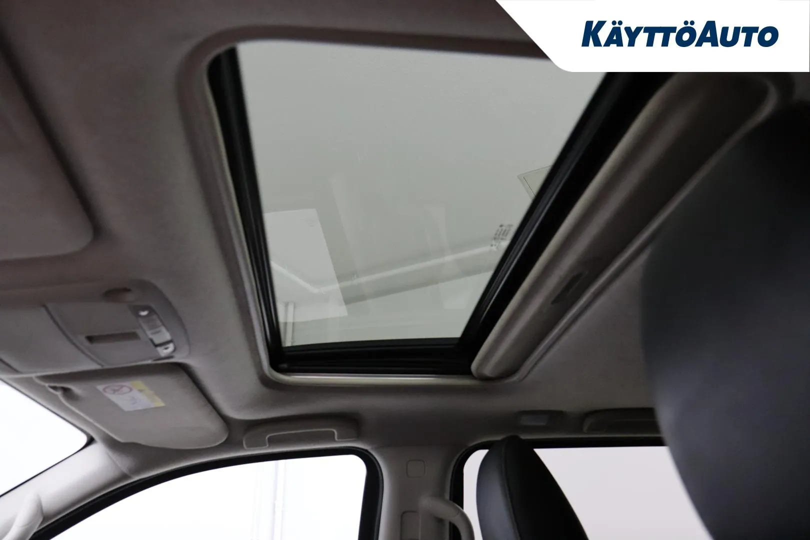 Nissan Navara BVP-246 carousel image