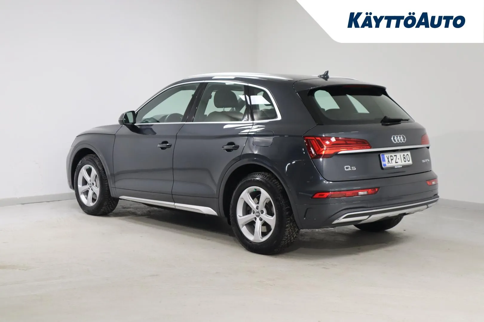 AUDI Q5 XPZ-180 carousel image