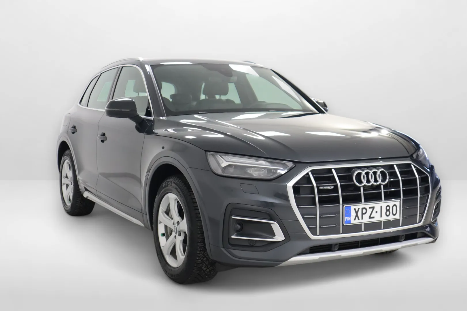 AUDI Q5 XPZ-180 carousel image