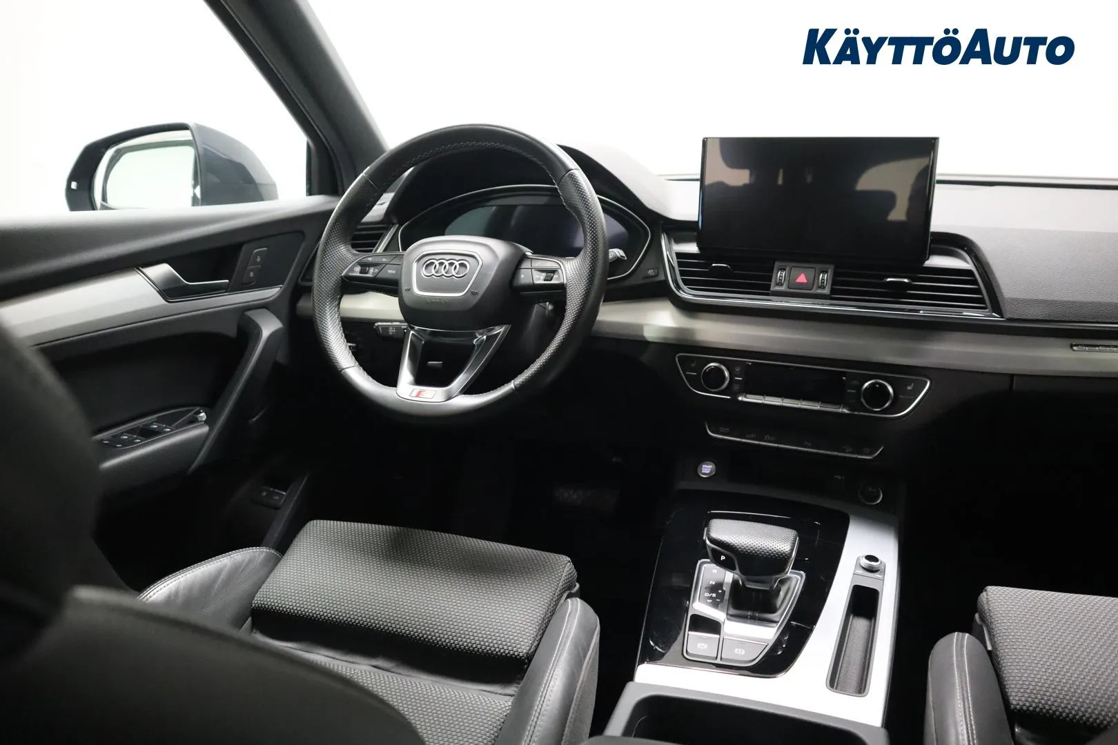 AUDI Q5 XPZ-180 carousel image