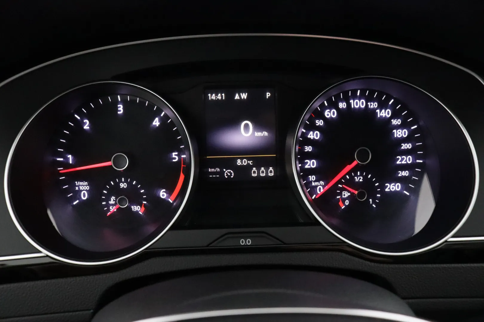 VOLKSWAGEN Passat KTA-372 carousel image