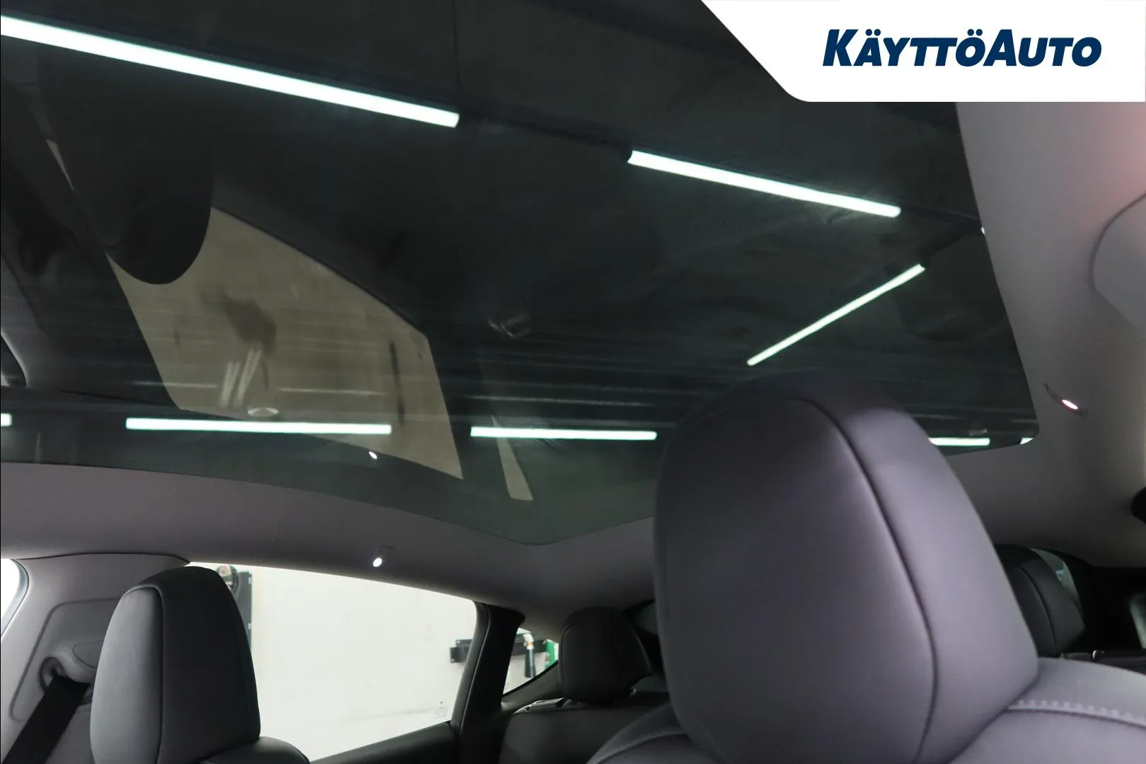 TESLA Model Y XRO-922 carousel image