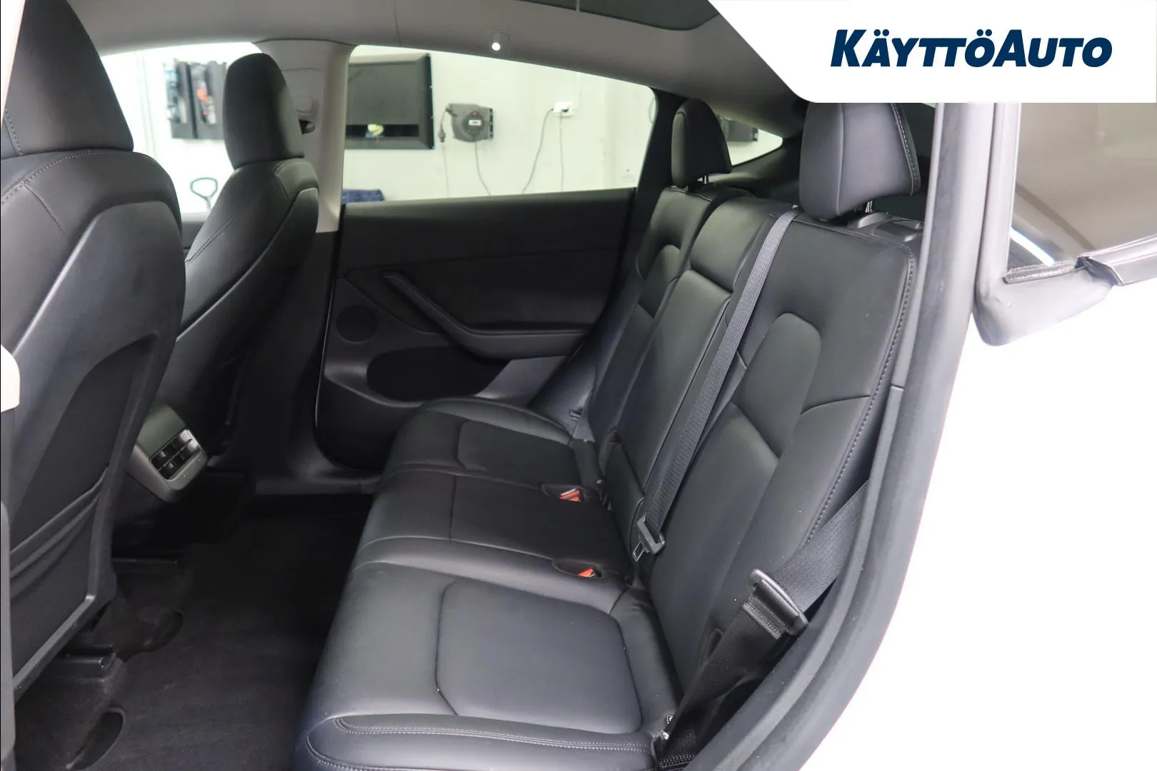 TESLA Model Y XRO-922 carousel image