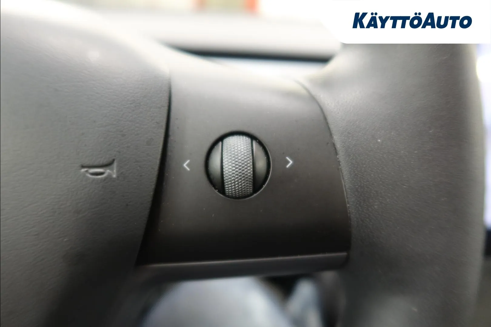 TESLA Model Y XRO-922 carousel image