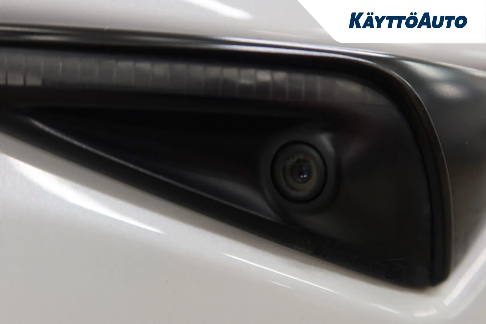 TESLA Model Y XRO-922 carousel image