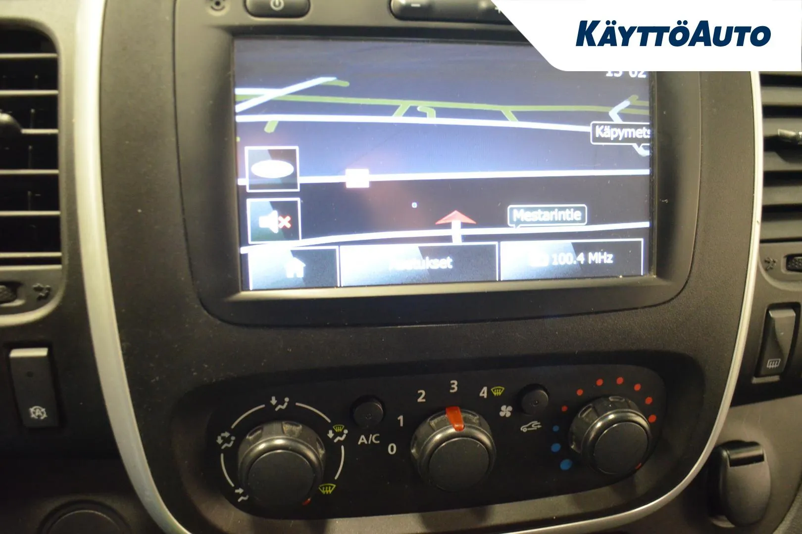 OPEL Vivaro TZR-899 carousel image