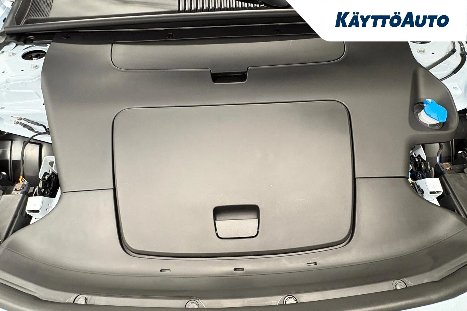 Volvo EX30 LTN-646 carousel image