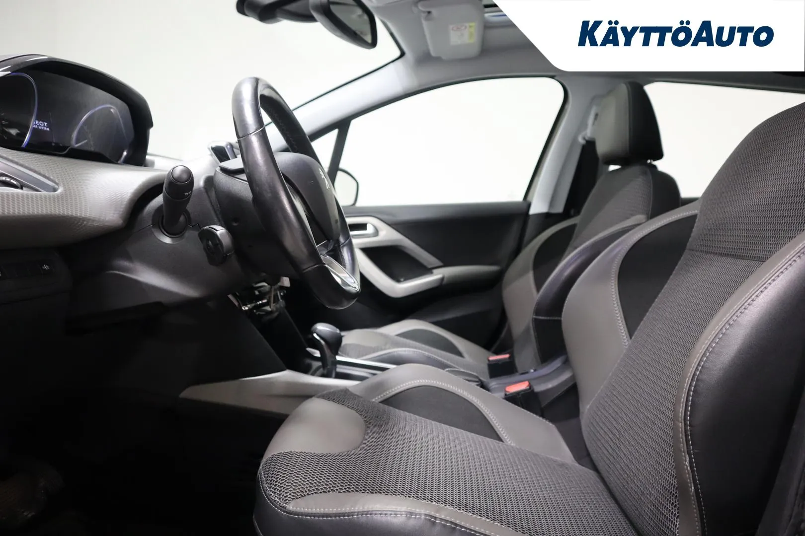 Peugeot 2008 RTJ-649 carousel image