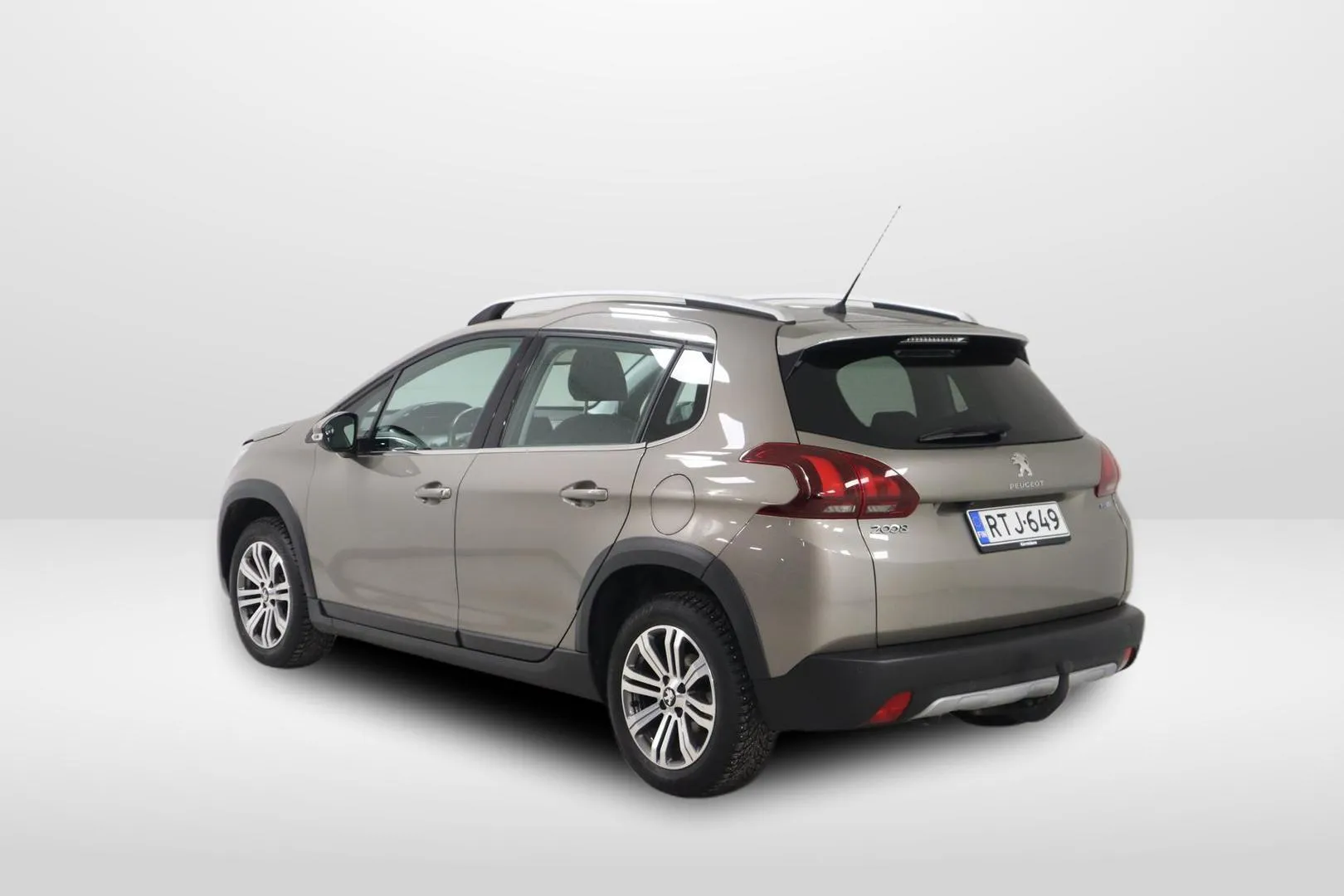 Peugeot 2008 RTJ-649 carousel image
