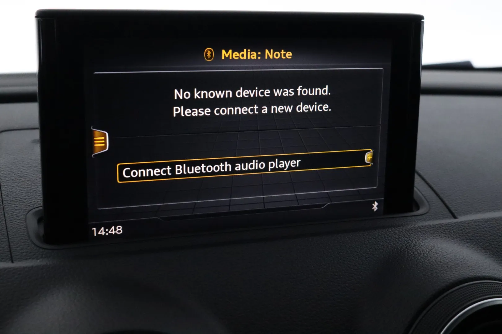 AUDI A3 UZS-775 carousel image