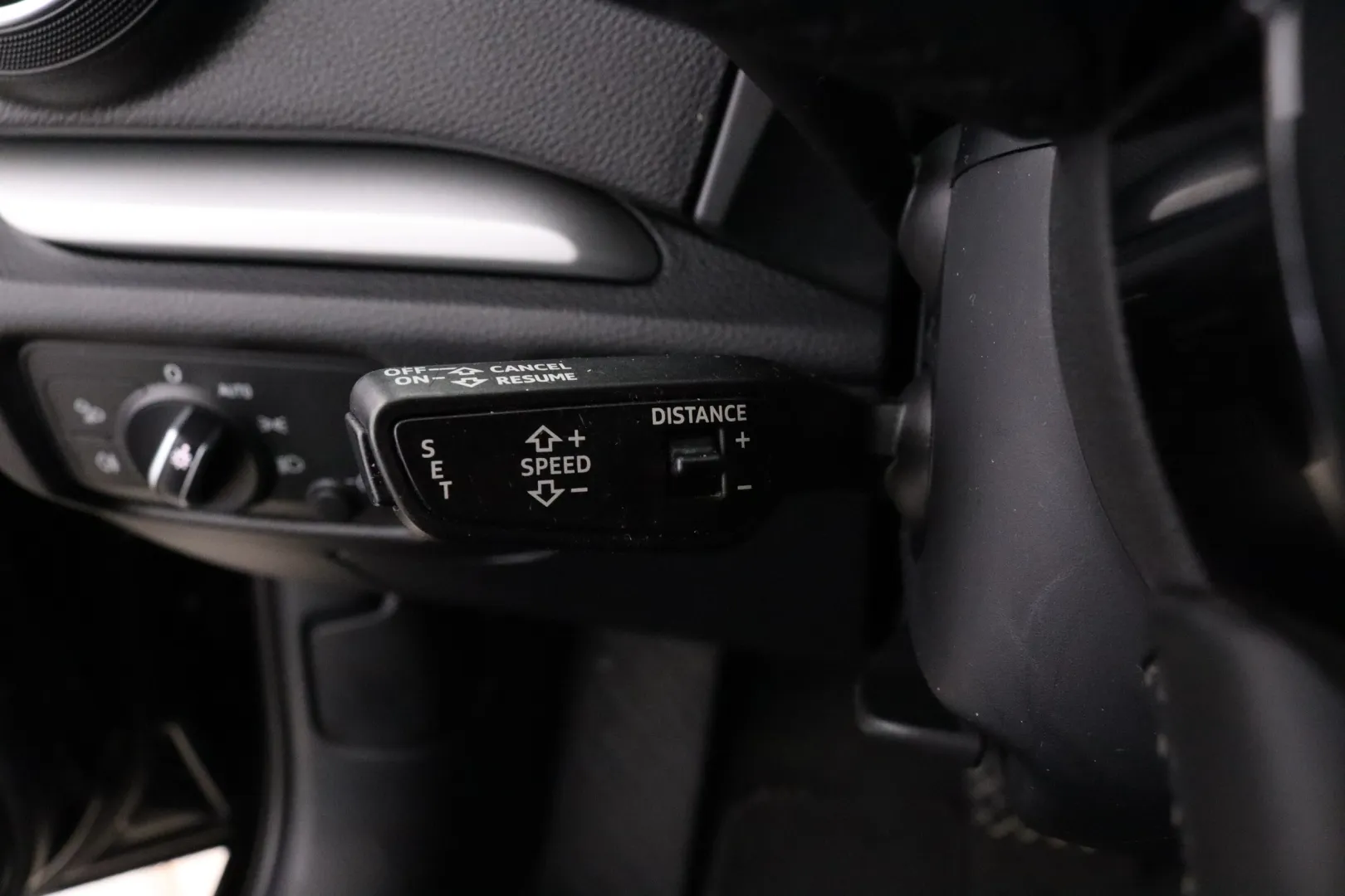 AUDI A3 UZS-775 carousel image