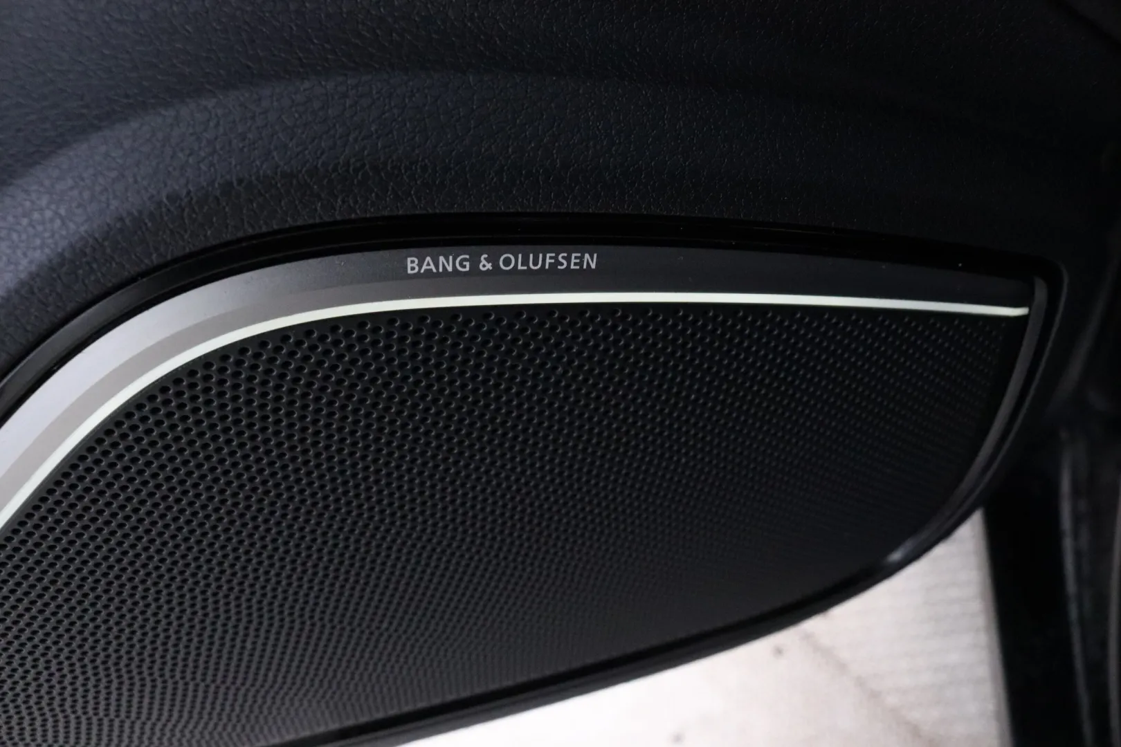 AUDI A3 UZS-775 carousel image