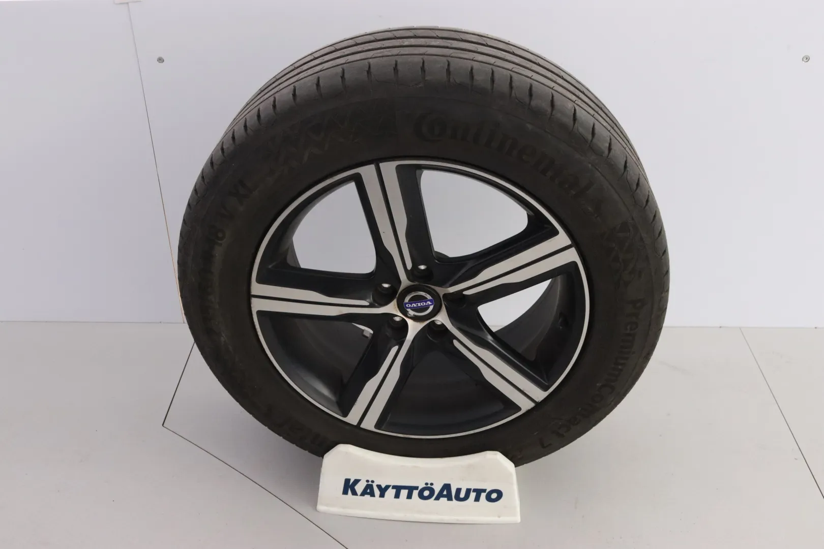 VOLVO XC60 CKJ-648 carousel image