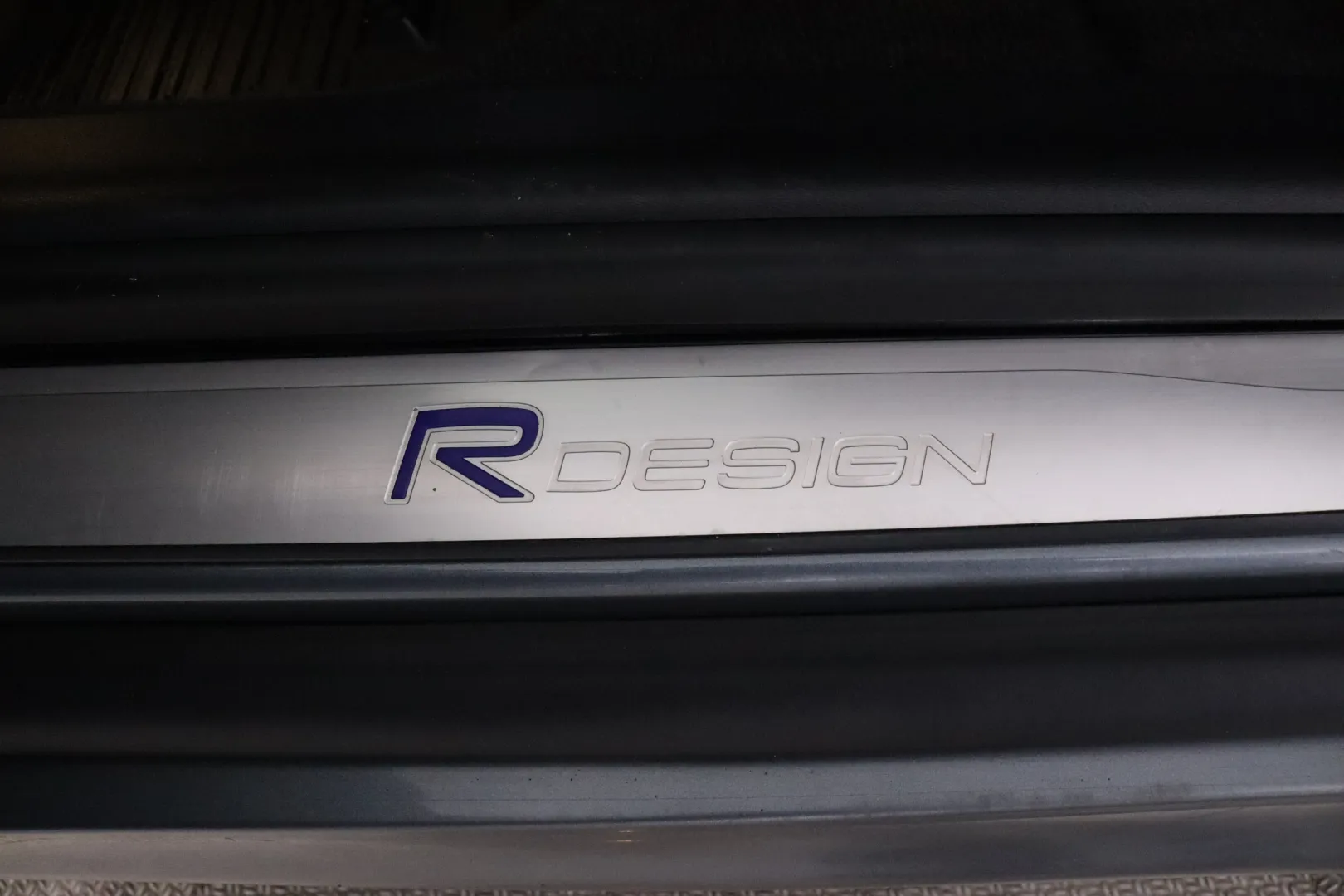 VOLVO XC60 CKJ-648 carousel image