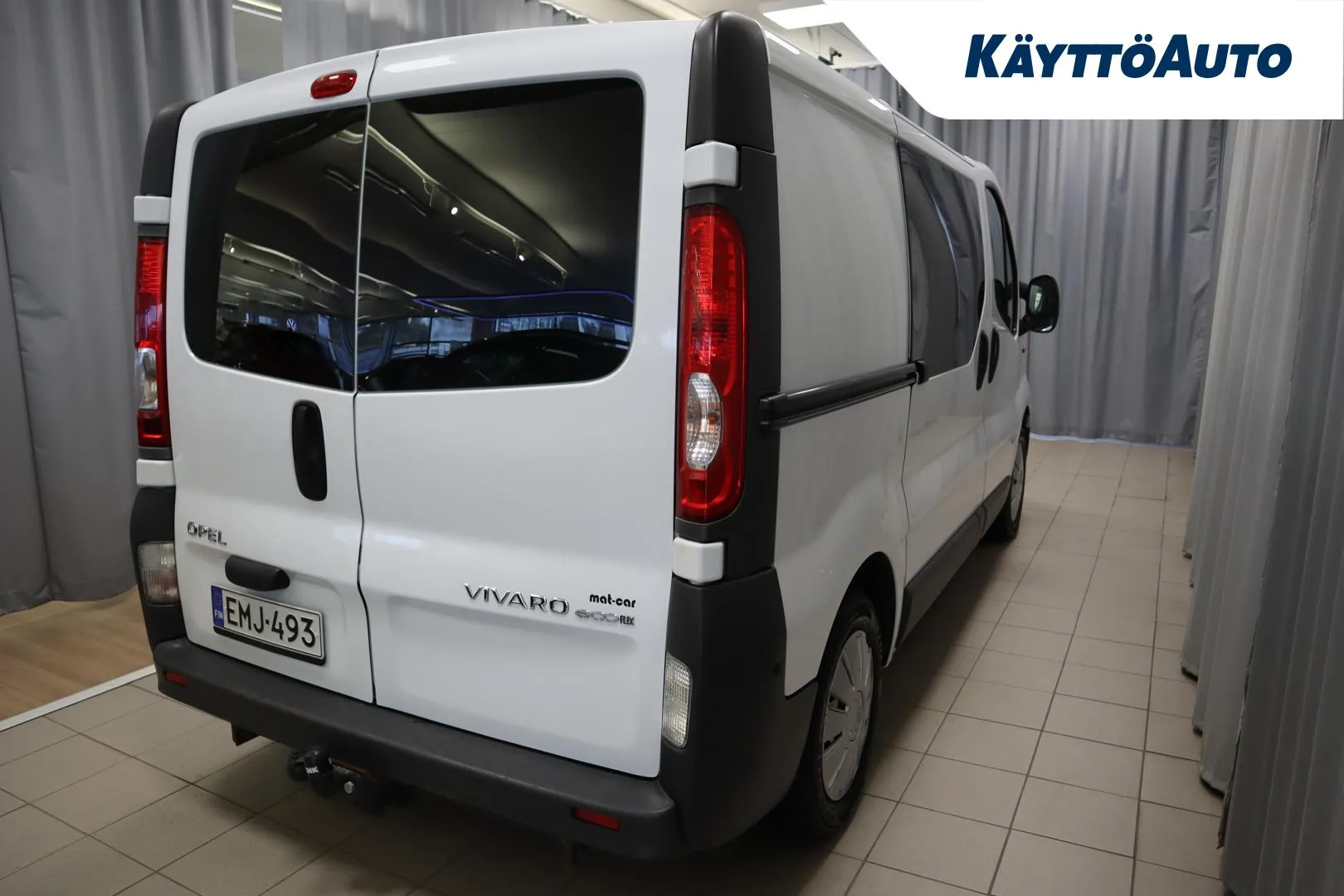 OPEL Vivaro EMJ-493 carousel image