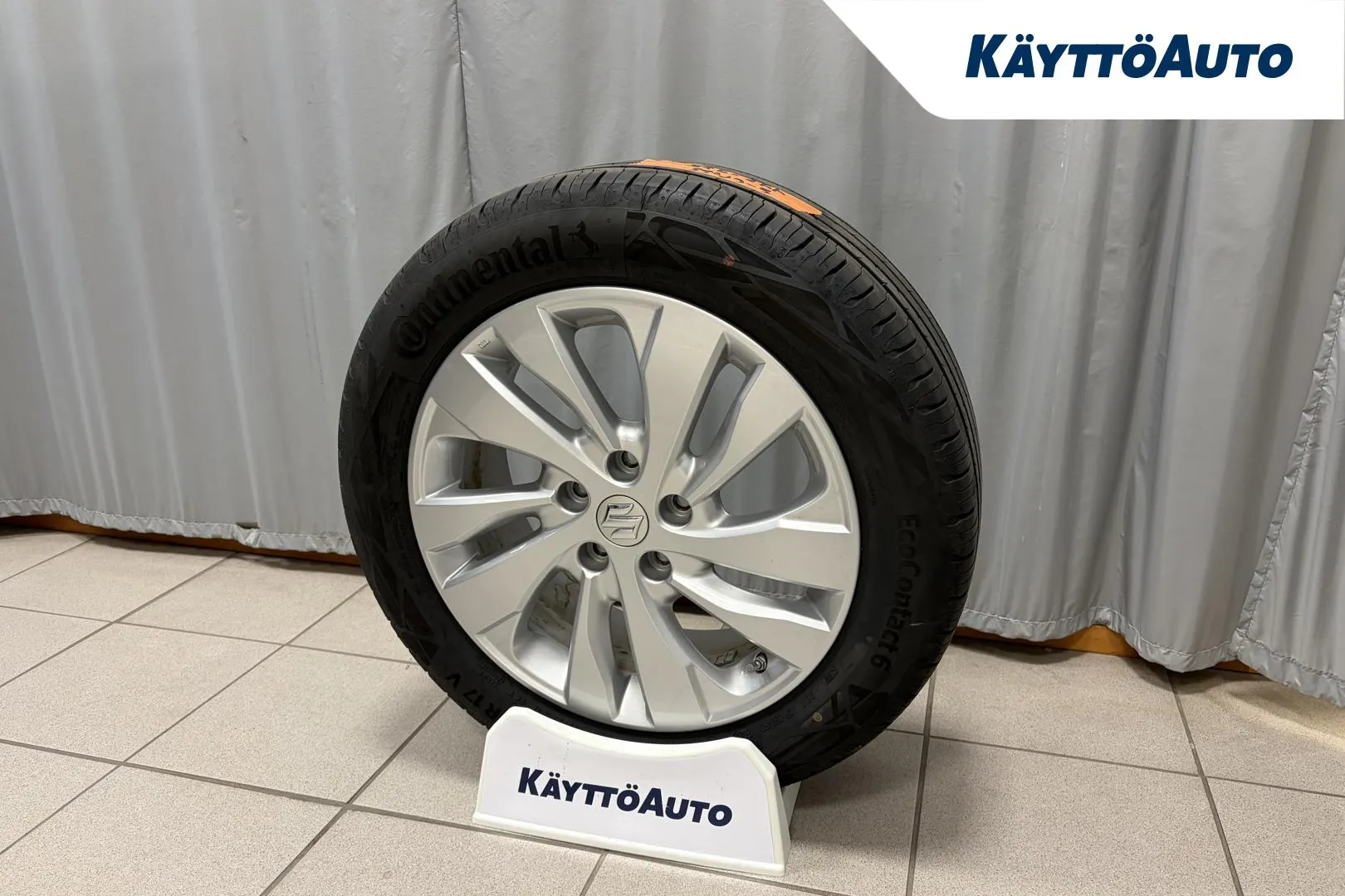 SUZUKI S-Cross YYE-968 carousel image