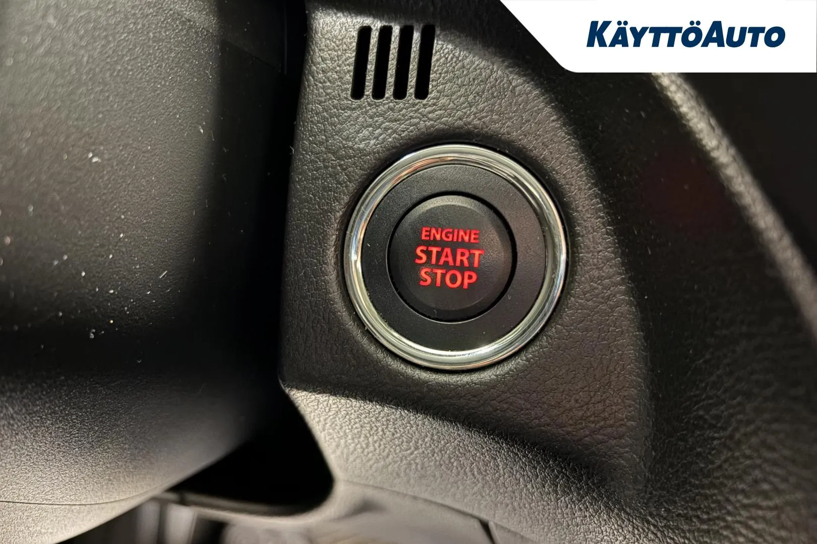 SUZUKI S-Cross YYE-968 carousel image