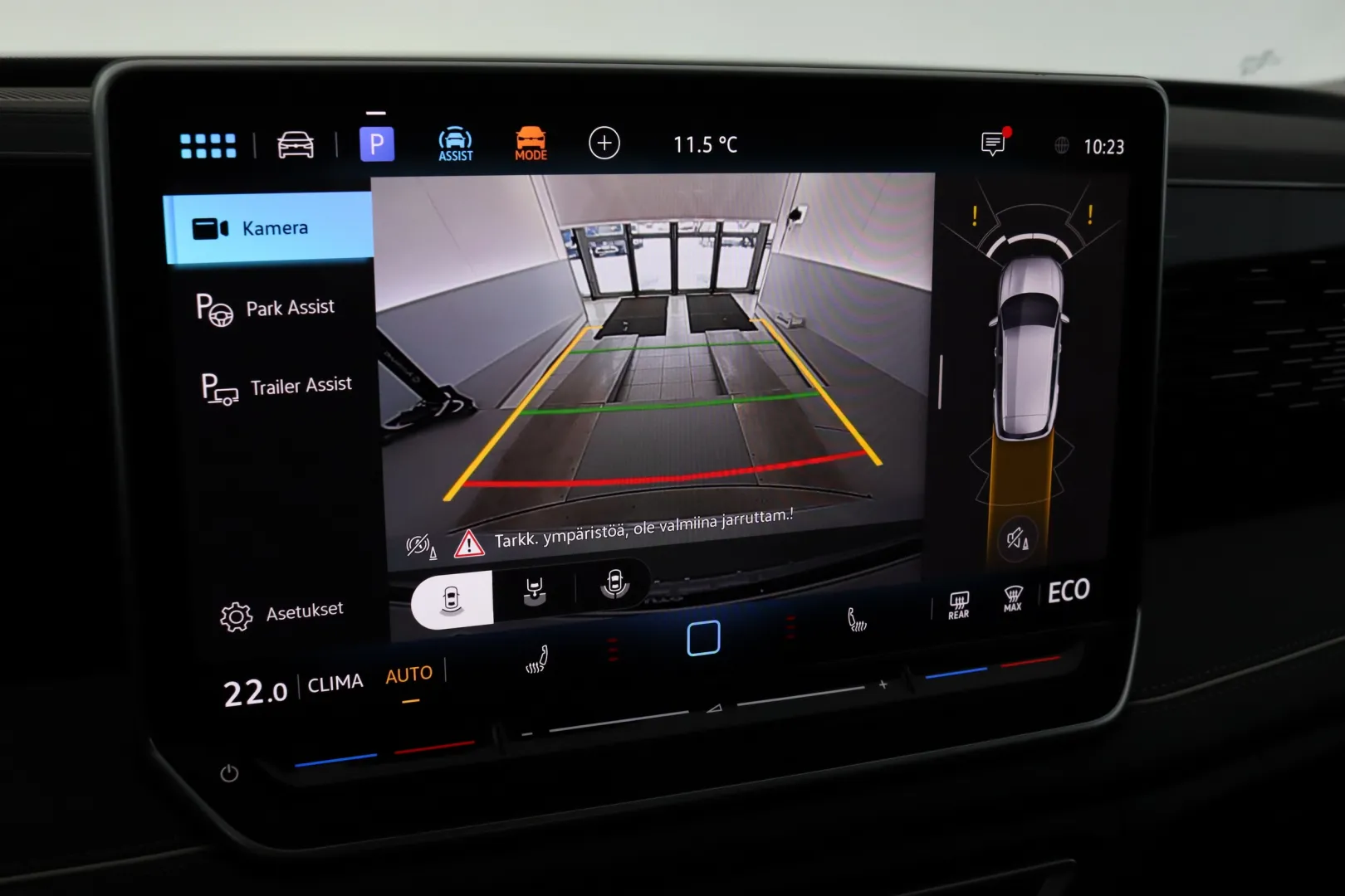 Volkswagen Tiguan KXM-945 carousel image