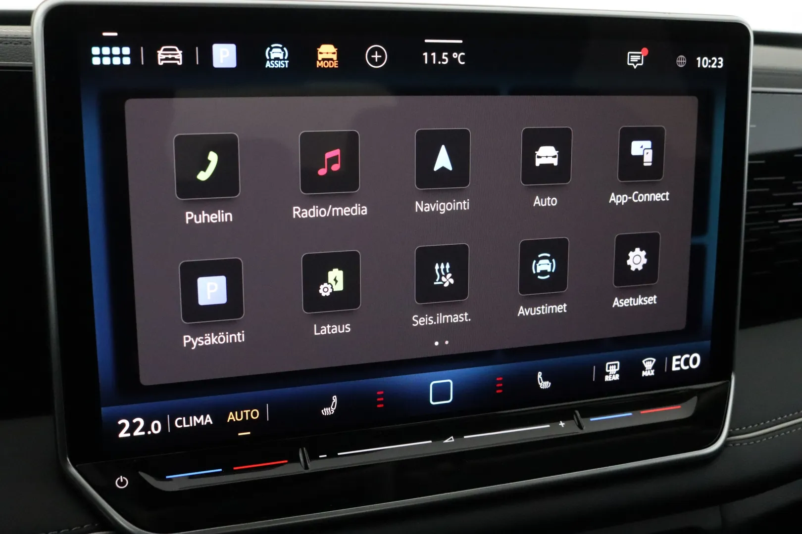 Volkswagen Tiguan KXM-945 carousel image