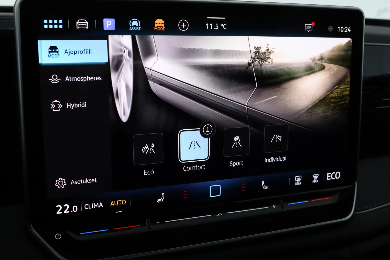 Volkswagen Tiguan KXM-945 carousel image