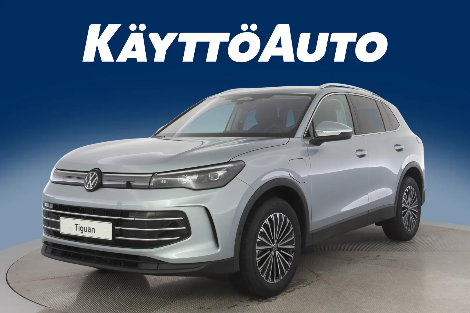 Volkswagen Tiguan KXM-945 carousel image
