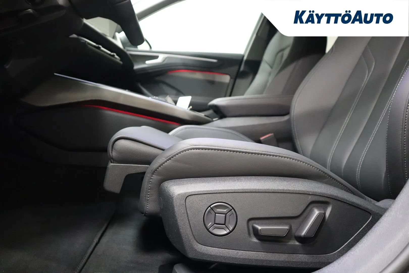 Audi A6 LTN-281 carousel image