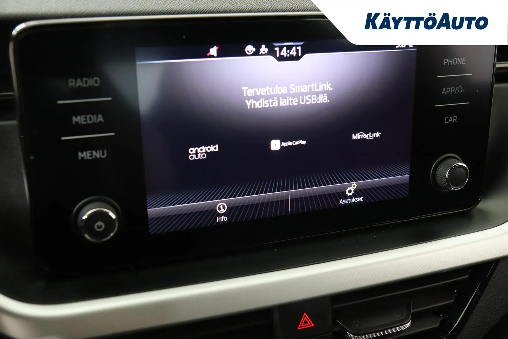 SKODA Kamiq OZA-245 carousel image