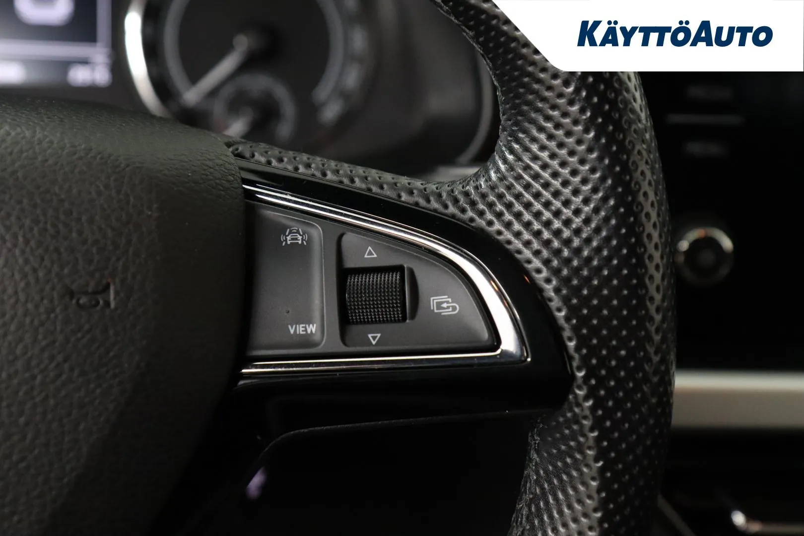 SKODA Kamiq OZA-245 carousel image