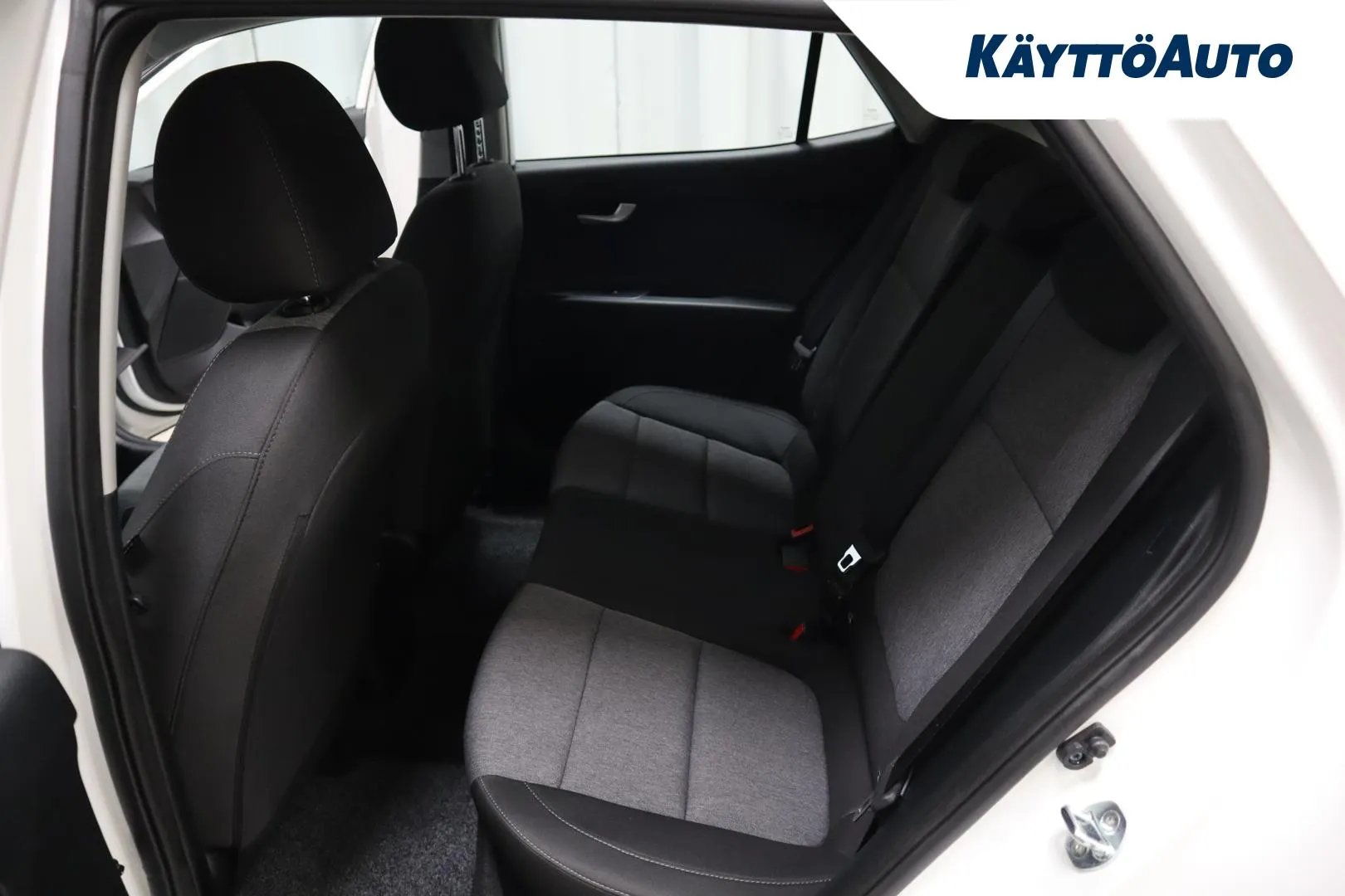 KIA Stonic SOV-805 carousel image