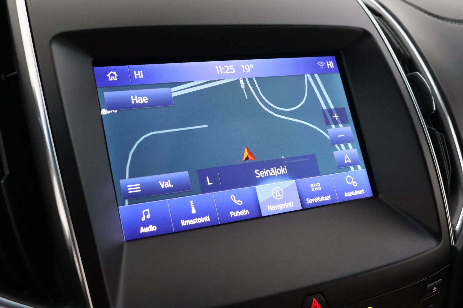 FORD Edge XVU-313 carousel image