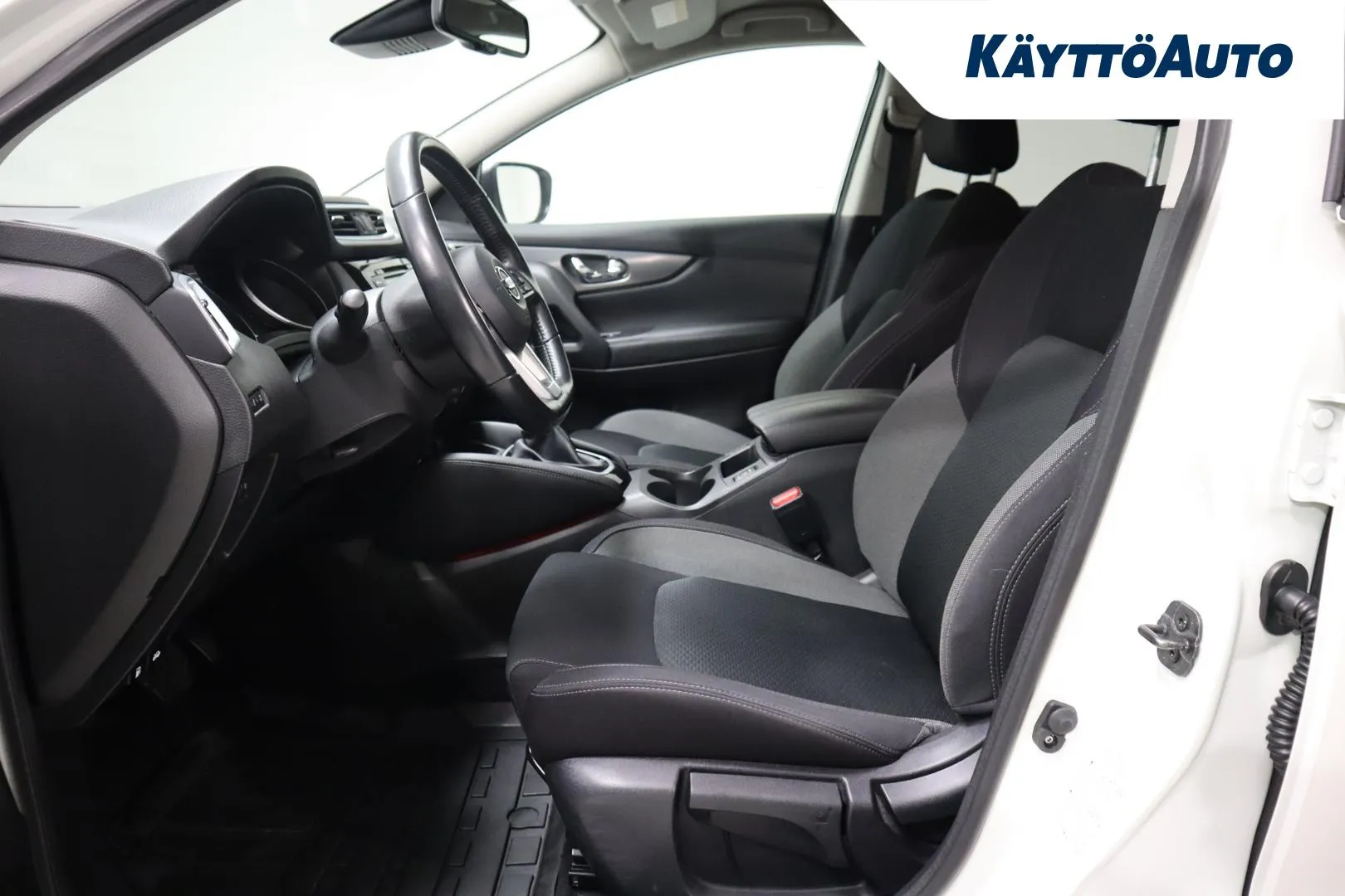 Nissan Qashqai MNX-907 carousel image