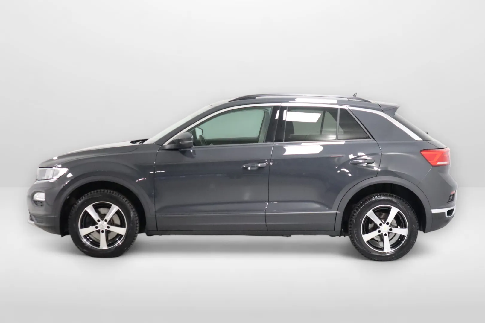 Volkswagen T-Roc YJY-537 carousel image