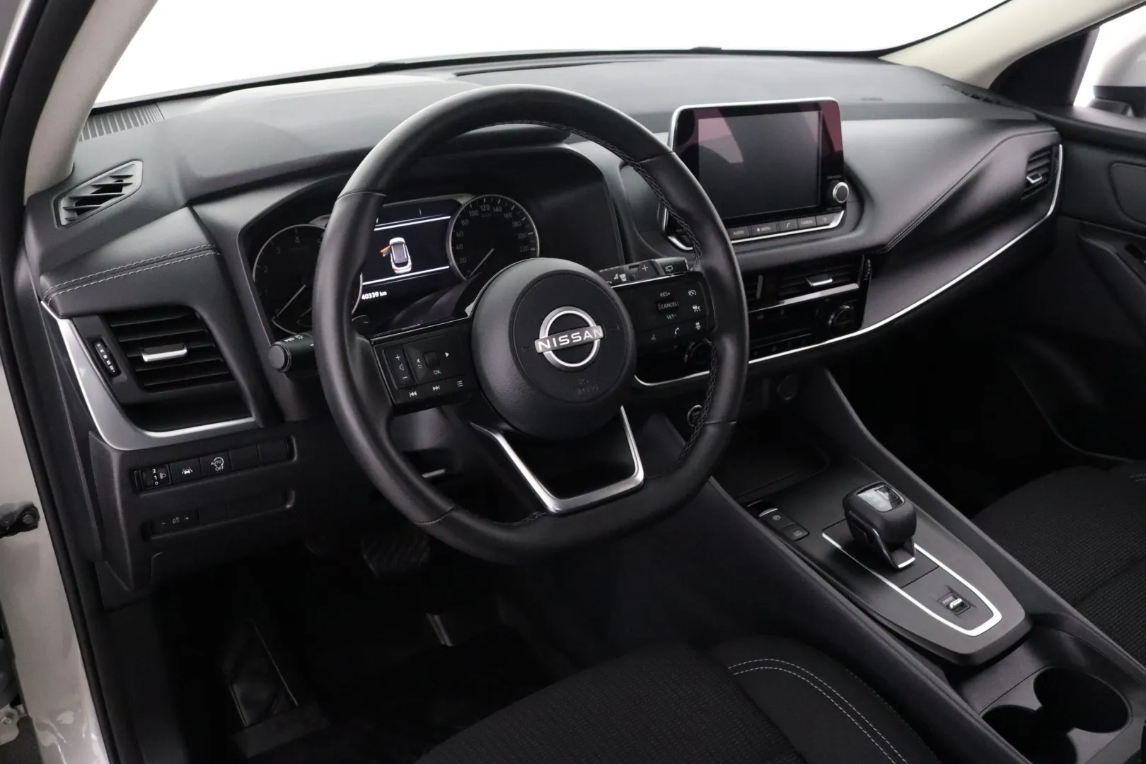 NISSAN Qashqai XSS-517 carousel image