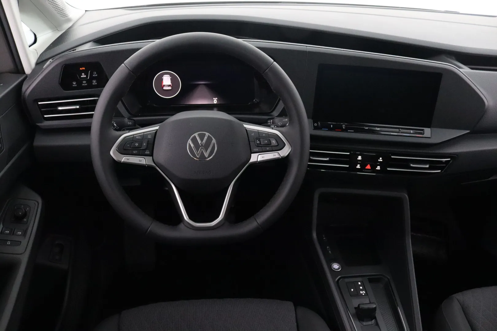 Volkswagen Caddy Maxi LTN-557 carousel image