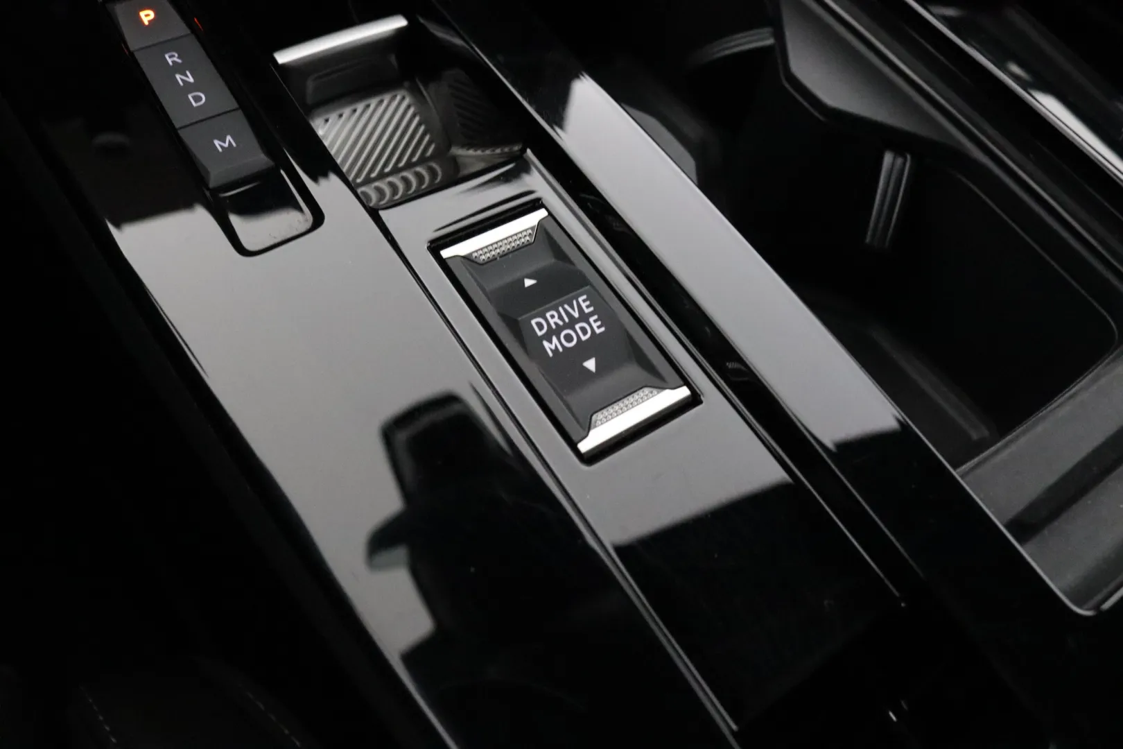 OPEL Astra CRJ-758 carousel image