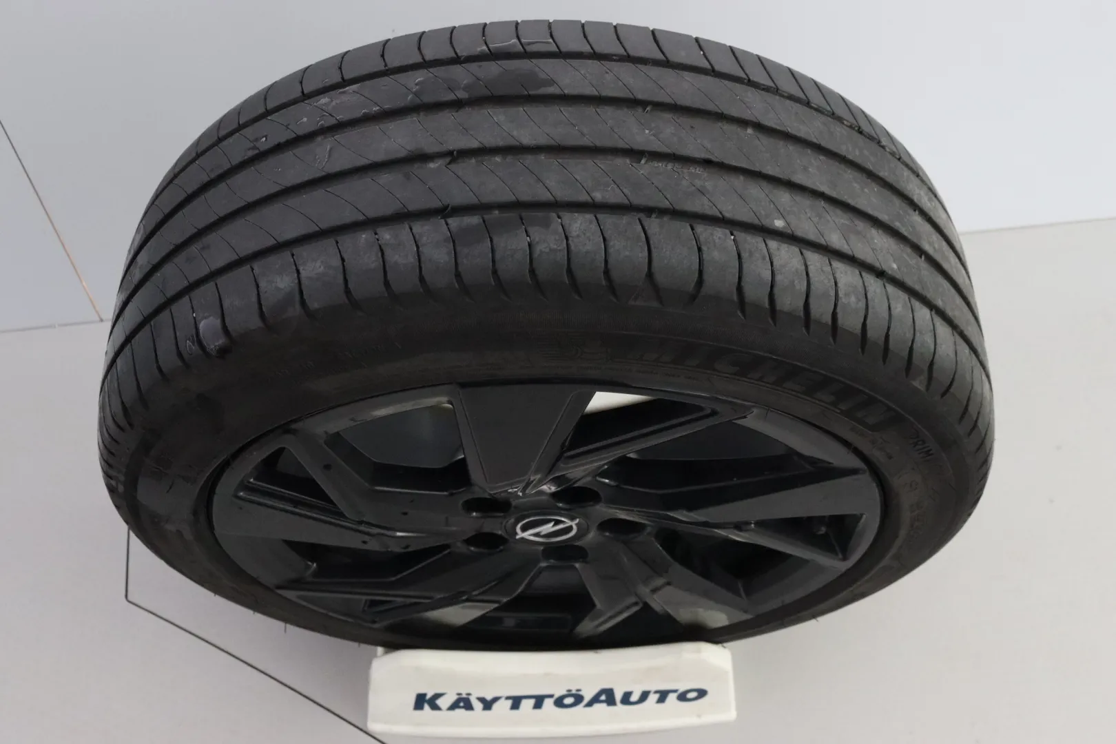 OPEL Astra CRJ-758 carousel image