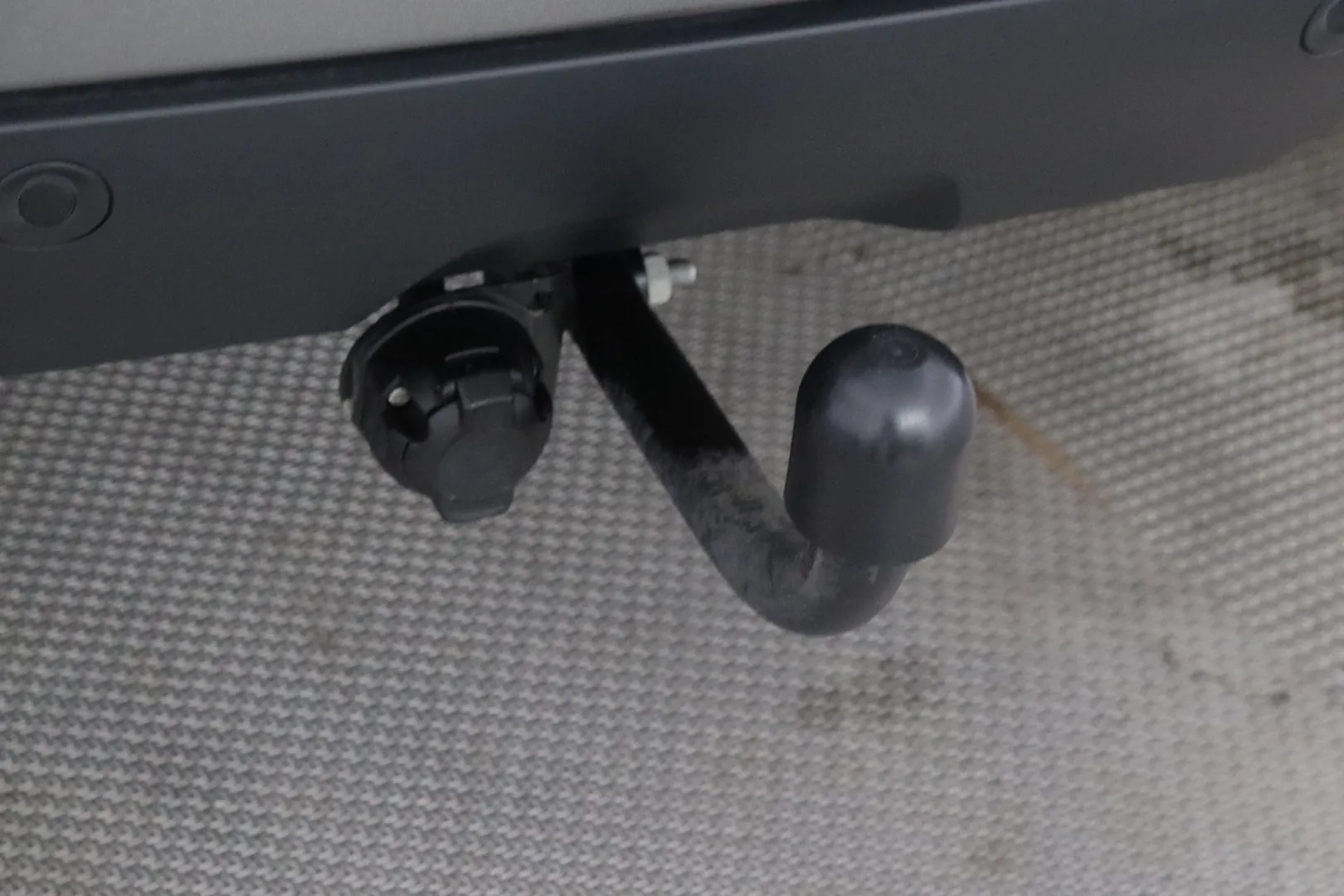 DACIA Duster FRJ-322 carousel image