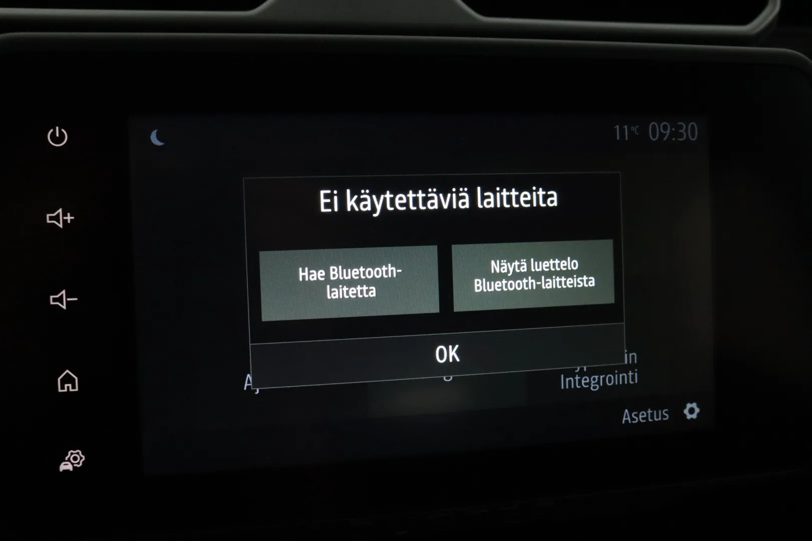 DACIA Duster FRJ-322 carousel image