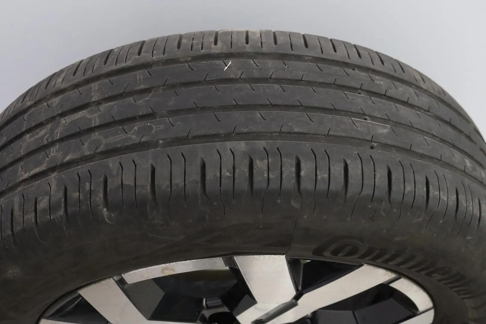 DACIA Duster FRJ-322 carousel image