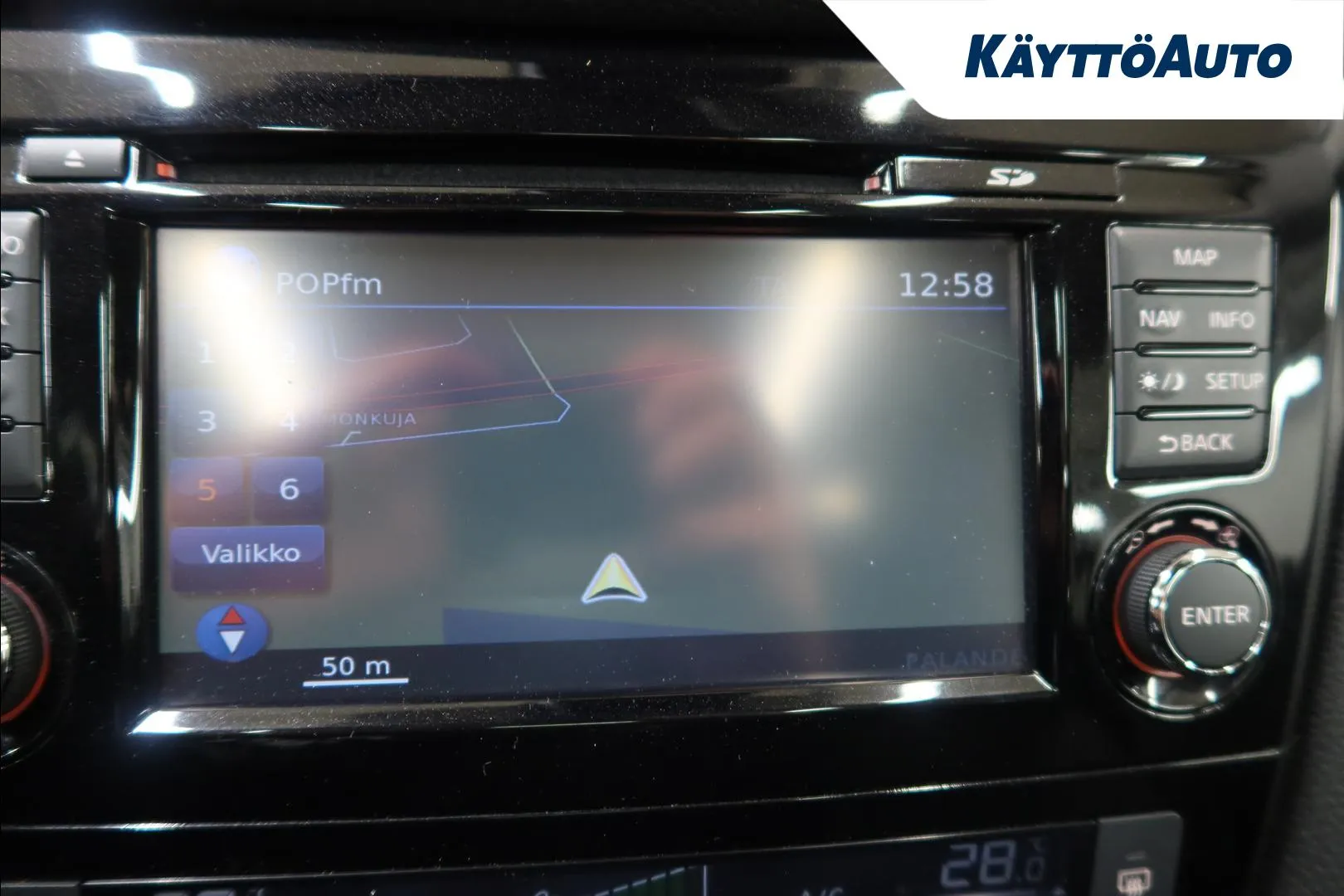 Nissan Qashqai BVK-512 carousel image